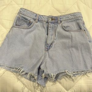 Zara jean shorts with 2.5 inch inseam/excellent condition